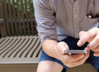 How To Find Someone’s Cell Phone Number By Their Name How To Find Someone's Cell Phone Number By Their Name
