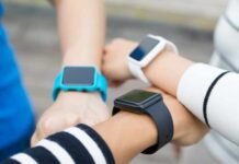 Detailed And Table Format Review With Specification Of Fire Boltt Phoenix Ultra Smartwatch Smartwatch